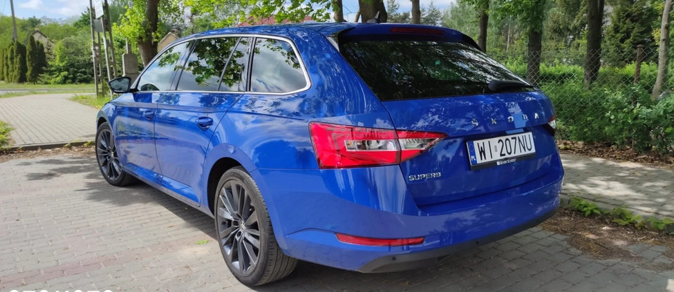 Skoda Superb cena 86838 przebieg: 165600, rok produkcji 2020 z Skawina małe 562